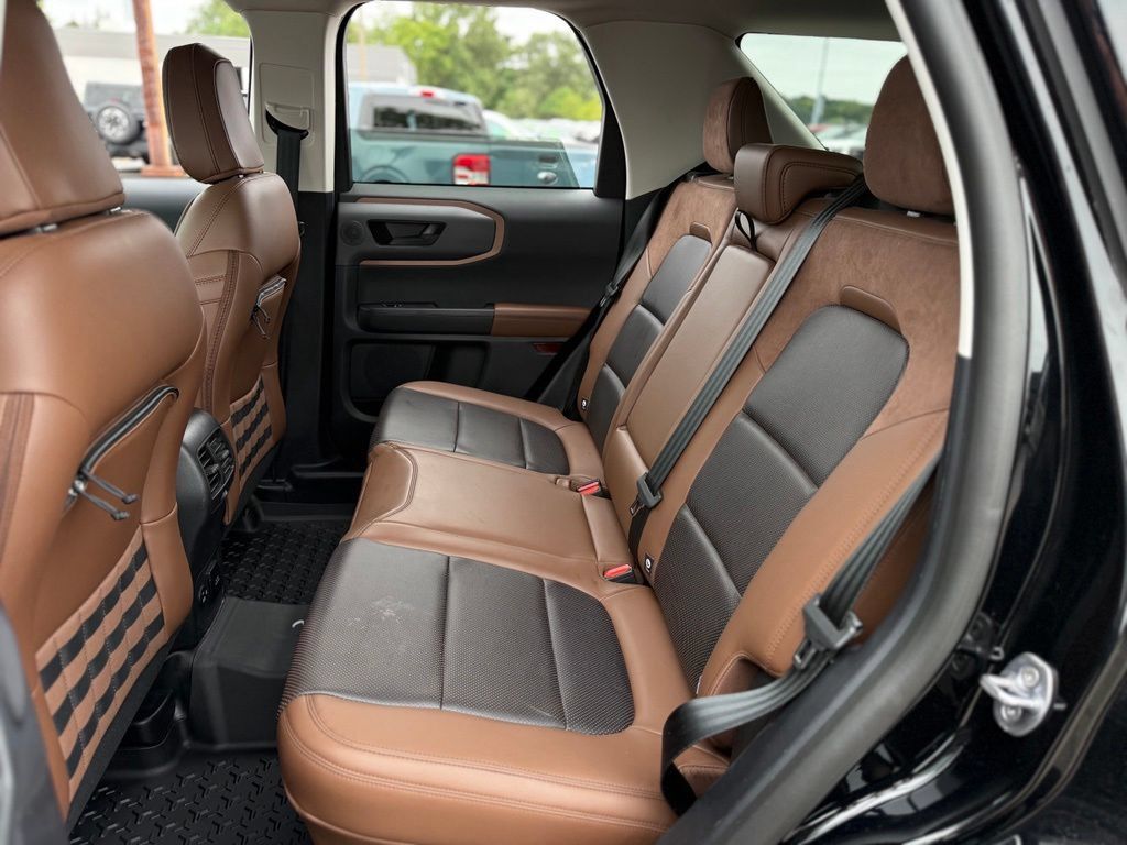 Certified 2023 Ford Bronco Sport Badlands w/ Premium Package AWD/4WD image 11