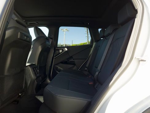 New 2026 BMW X3 xDrive30 w/ Premium Package image 8