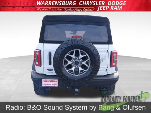 Used 2024 Ford Bronco Badlands image 6