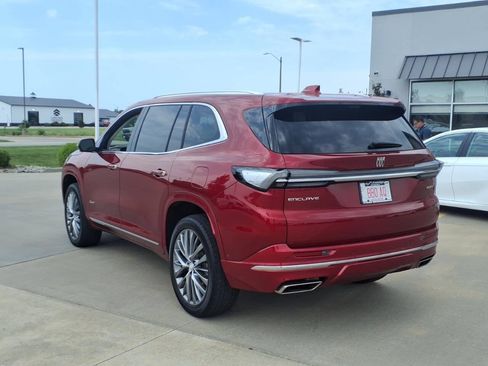 Used 2025 Buick Enclave Avenir w/ Super Cruise Package FWD image 3