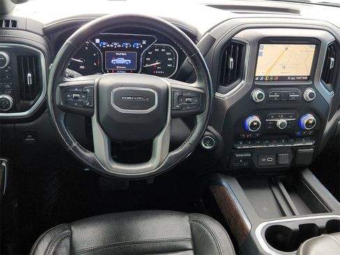 Used 2020 GMC Sierra 3500 Denali image 9