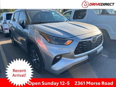 Used 2022 Toyota Highlander XLE