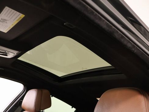 Used 2017 BMW X6 xDrive35i image 16