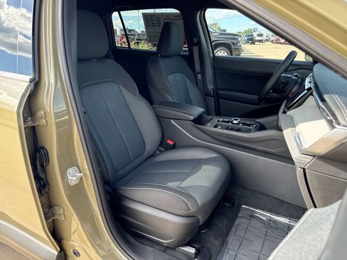 Used 2026 Jeep Cherokee Laredo AWD/4WD image 24