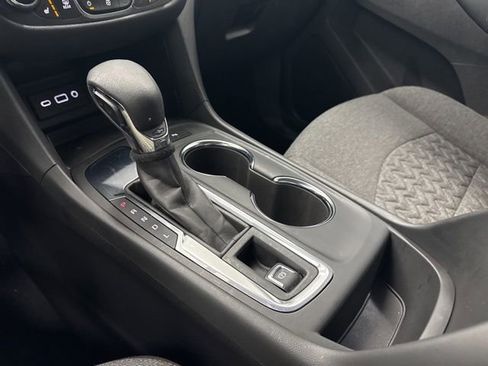 Used 2024 Chevrolet Equinox LT FWD image 19