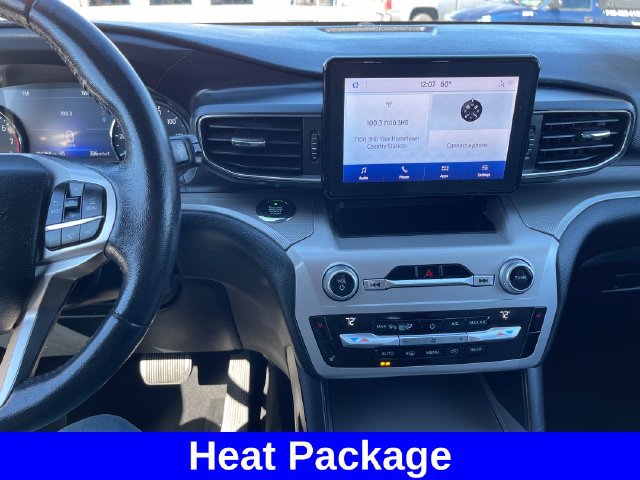 Used 2021 Ford Explorer XLT w/ Equipment Group 202A AWD/4WD image 17