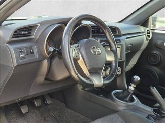 Used 2012 Scion tC FWD video 2