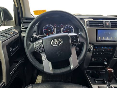 Used 2019 Toyota 4Runner Limited RWD image 15