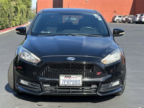 Used 2016 Ford Focus ST image 6