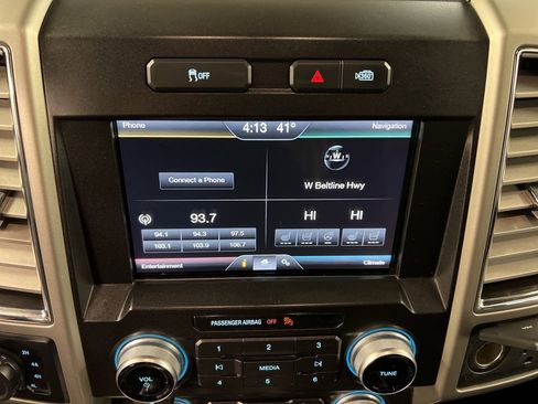 Used 2015 Ford F150 Lariat w/ Equipment Group 502A Luxury image 9