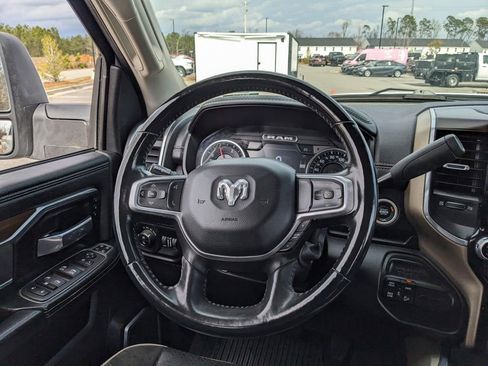 Certified 2023 RAM 2500 Laramie image 31
