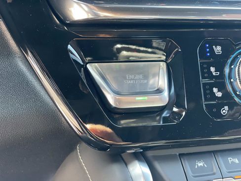 New 2026 GMC Sierra 1500 Denali Ultimate AWD/4WD image 14