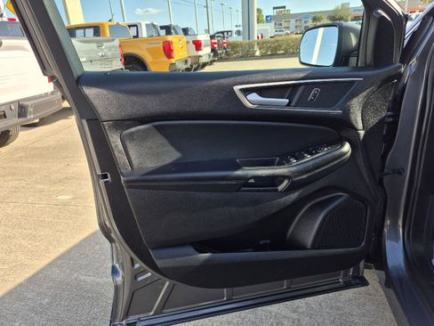 Certified 2024 Ford Edge SEL image 14