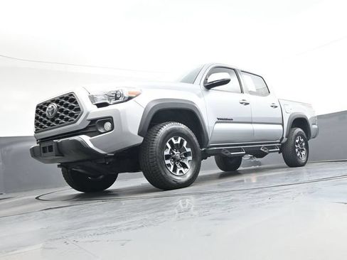 Used 2023 Toyota Tacoma TRD Off-Road w/ Black Out Package (TMS) AWD/4WD image 37