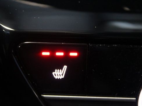 Used 2023 Honda Civic Touring image 33