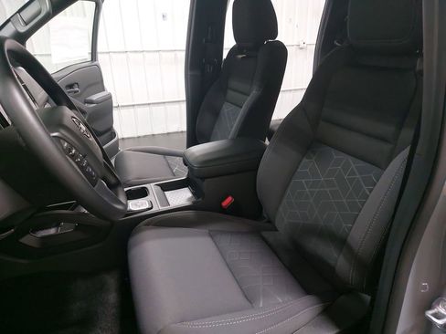 New 2026 Nissan Frontier SV w/ Tow Package image 14