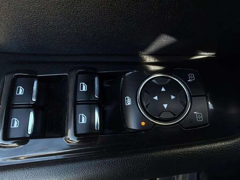 Used 2016 Ford Edge SEL w/ Equipment Group 201A AWD/4WD image 13