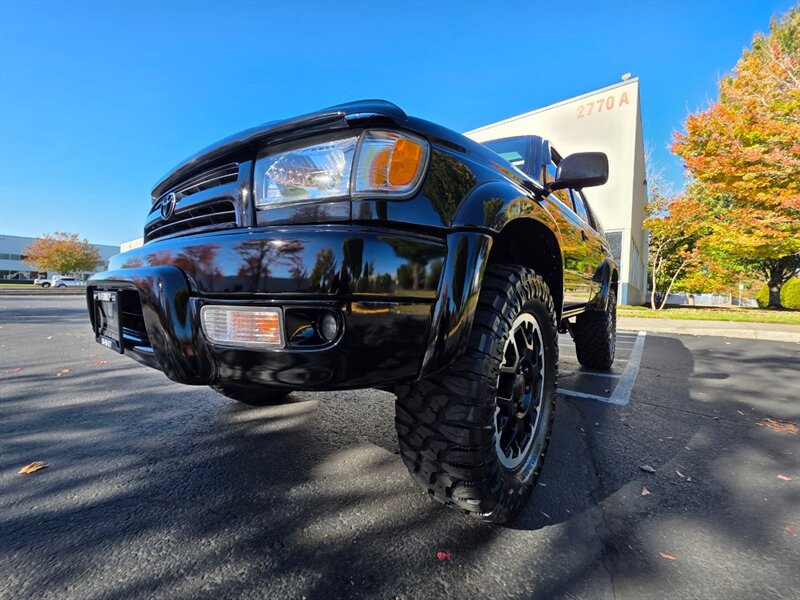 Used 2000 Toyota 4Runner Limited AWD/4WD image 9