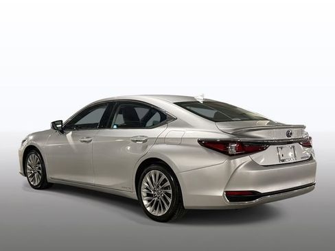 Certified 2021 Lexus ES 300h 300h Luxury w/ Accessory Package image 12