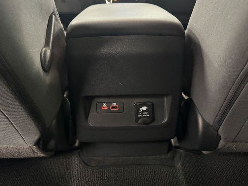 Used 2023 Nissan Frontier SV w/ SV Convenience Package AWD/4WD image 22
