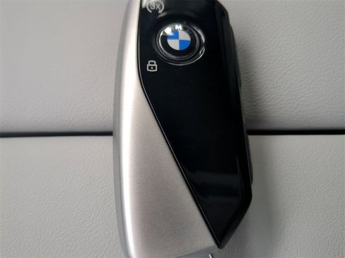 New 2026 BMW X7 xDrive40i image 30