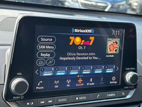 Used 2024 Nissan Altima 2.5 SV image 19