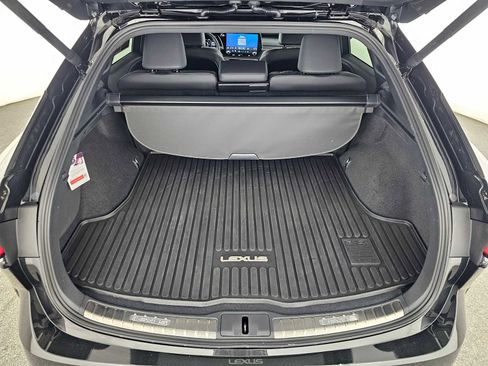 Certified 2025 Lexus RX 350h w/ Convenience Package image 13