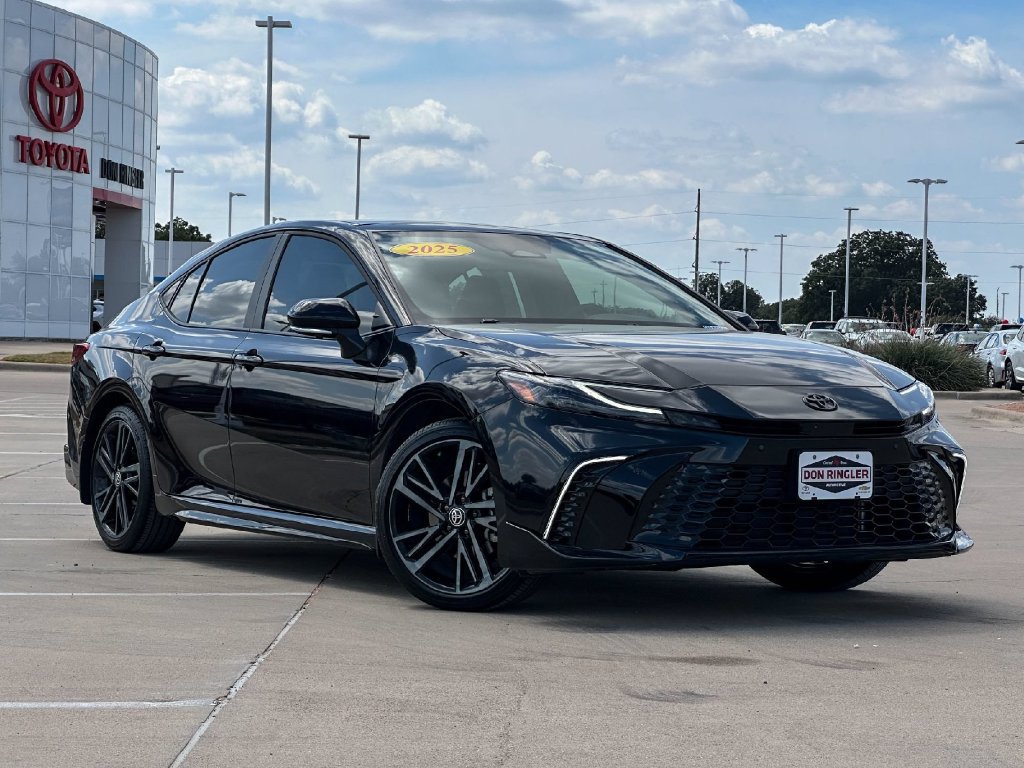 Used 2025 Toyota Camry XSE w/ Premium Plus Package FWD image 37