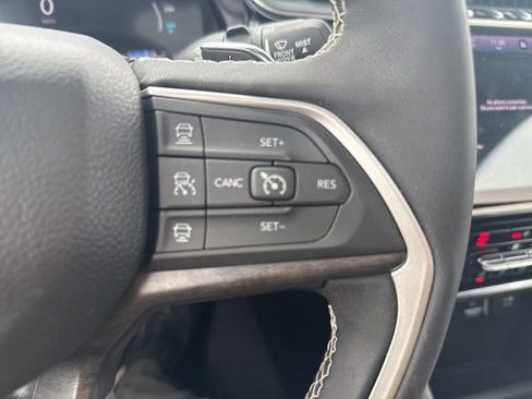 Used 2022 Jeep Grand Cherokee Limited 4xe AWD/4WD image 16