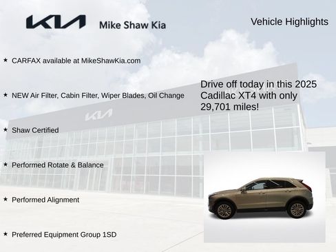 Used 2025 Cadillac XT4 Premium Luxury FWD image 8