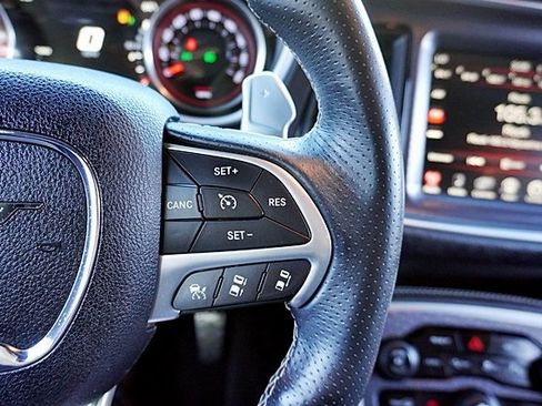 Used 2016 Dodge Challenger SRT w/ Technology Group image 34