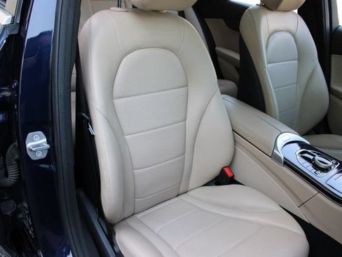 Used 2021 Mercedes-Benz C 300 Sedan image 13