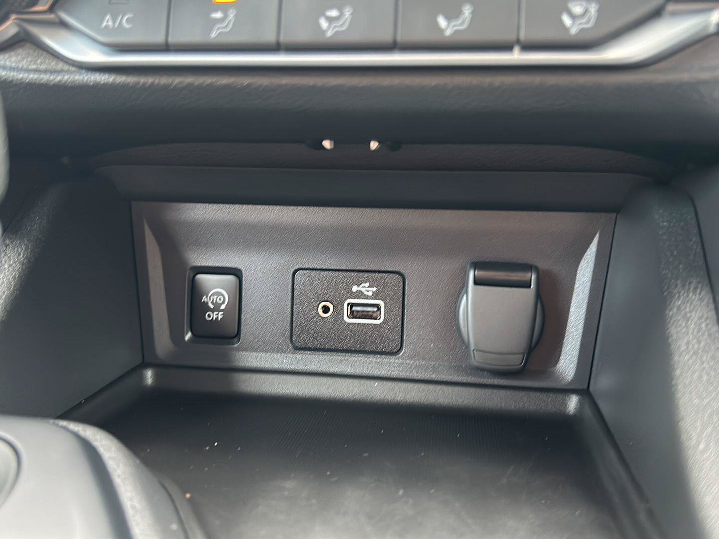Used 2025 Nissan Sentra S FWD image 21