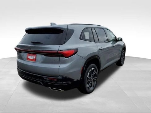 Certified 2025 Buick Enclave Sport Touring w/ Super Cruise Package image 7