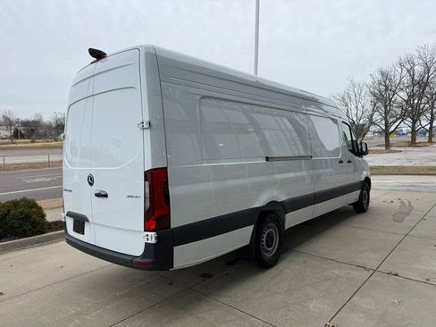 New 2025 Mercedes-Benz Sprinter 2500 image 5