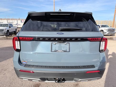 New 2026 Ford Explorer Active w/ Active Comfort Package image 30