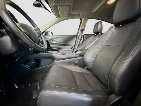 Used 2019 Honda HR-V EX-L image 22