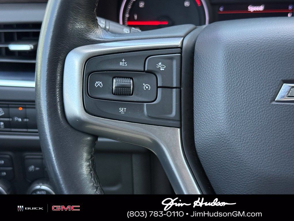 Certified 2021 Chevrolet Suburban Z71 w/ Rear Media and Nav Package AWD/4WD image 32