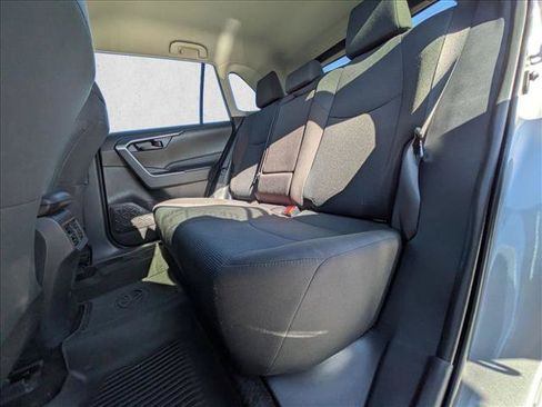 Used 2024 Toyota RAV4 LE AWD/4WD image 17