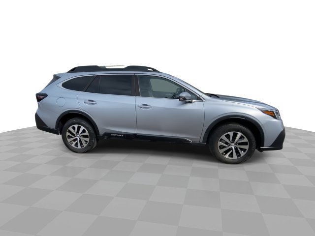 Used 2022 Subaru Outback Premium AWD/4WD image 3