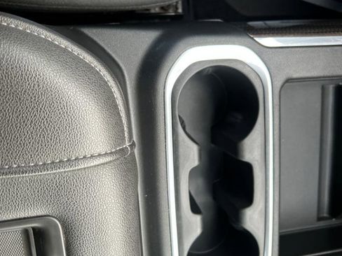 Used 2019 Chevrolet Silverado 1500 RST AWD/4WD image 13