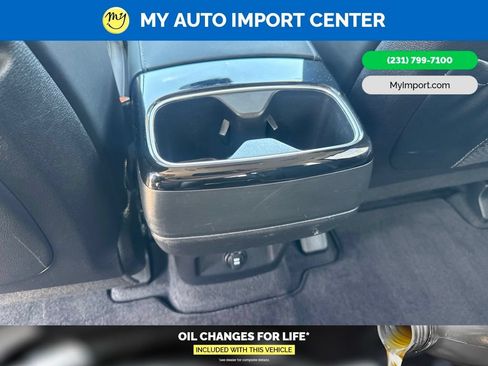 Used 2025 Kia Telluride S AWD/4WD image 25