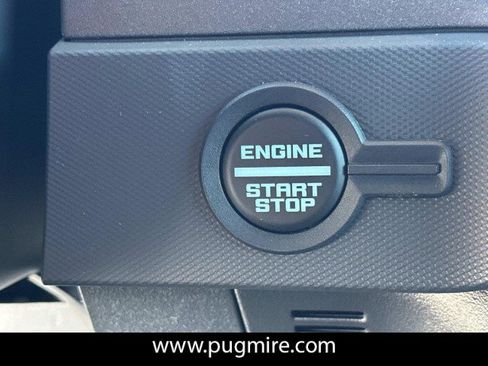 Used 2024 Ford Bronco Badlands image 31