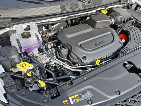 New 2026 Chrysler Pacifica Limited w/ S Appearance Package image 26