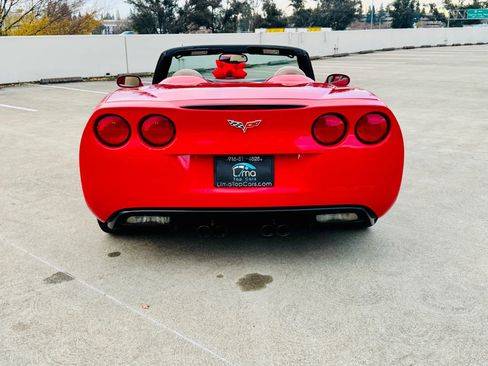 Used 2006 Chevrolet Corvette Convertible w/ Preferred Equipment Group image 6