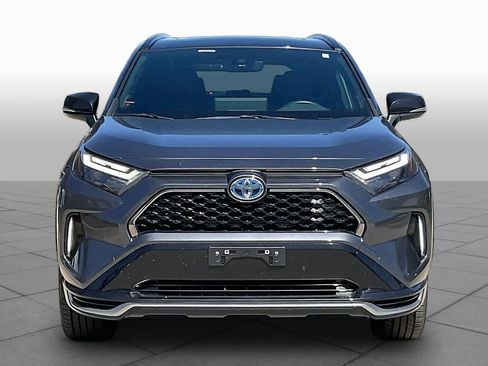 Used 2023 Toyota RAV4 XSE w/ Weather Package image 4