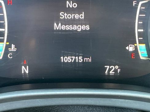 Used 2020 Chrysler Pacifica Touring-L Plus FWD image 11