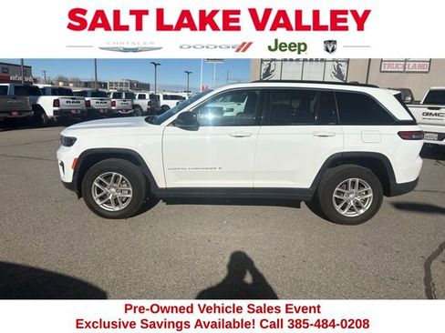 Used 2025 Jeep Grand Cherokee Laredo X w/ Luxury Tech Group I image 2