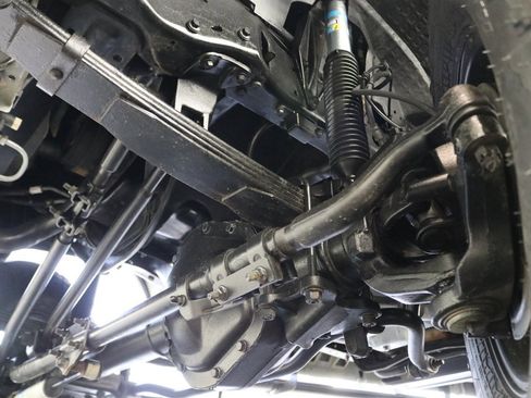 Used 2003 Ford F350 Lariat image 33