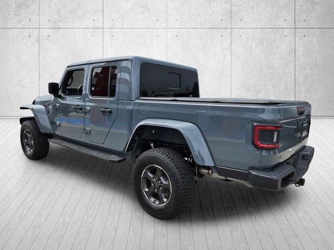 Used 2024 Jeep Gladiator Sport AWD/4WD image 5